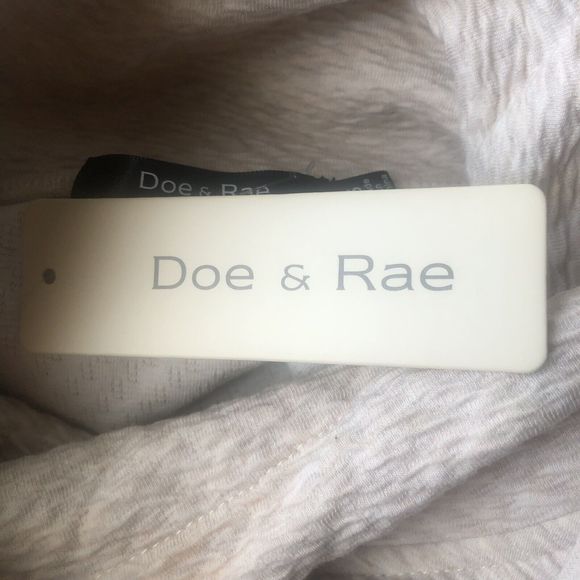 Doe & Rae Drawstring Funnel Neck Pullover Heather Beige Size Small - Picture 4 of 6